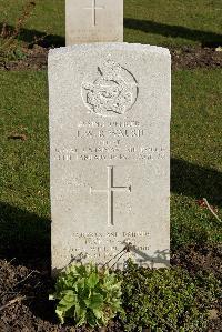 Harrogate (Stonefall) Cemetery - Walsh, John Wallace Richard